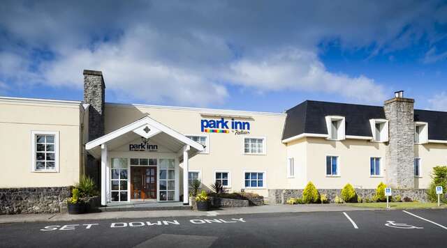 Отель Park Inn by Radisson Shannon Airport Шеннон-16