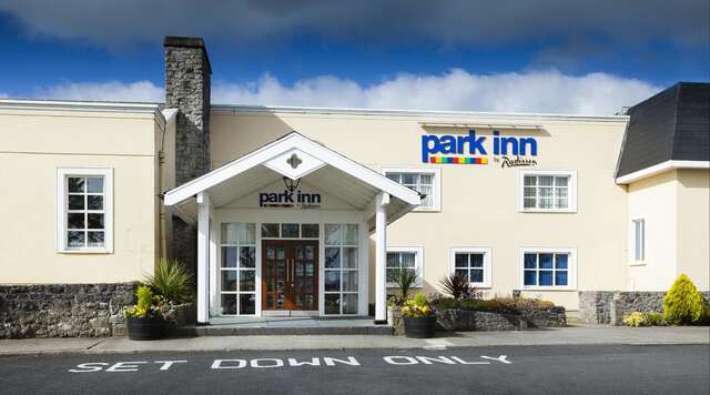 Отель Park Inn by Radisson Shannon Airport Шеннон-23